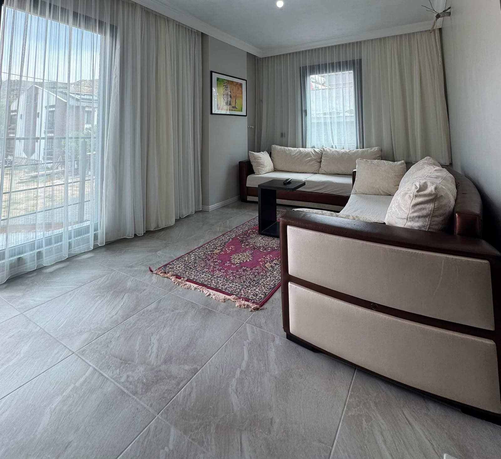 Geniş Salon