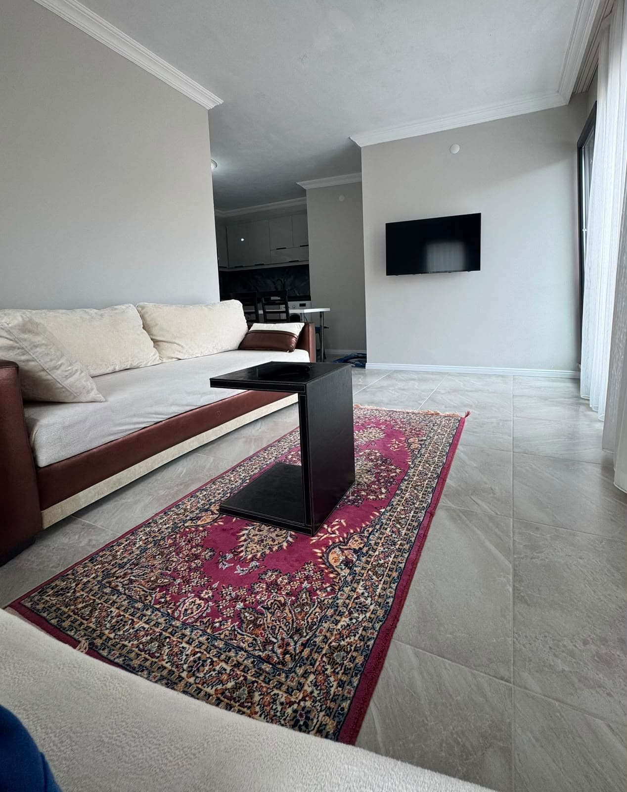 Geniş Salon
