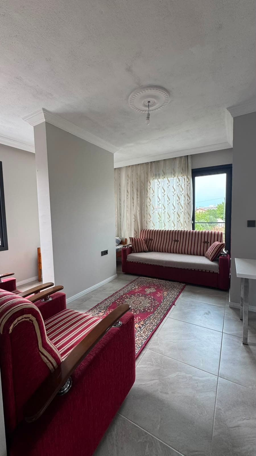 Geniş Salon